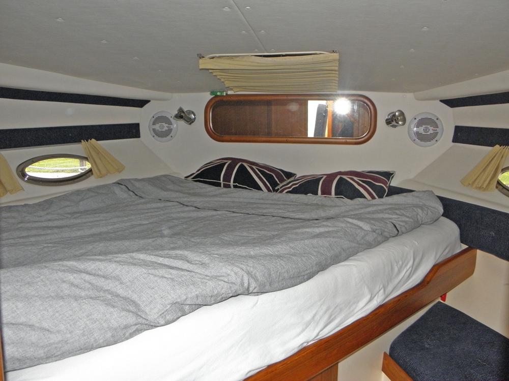 Fore ship, Accommodation